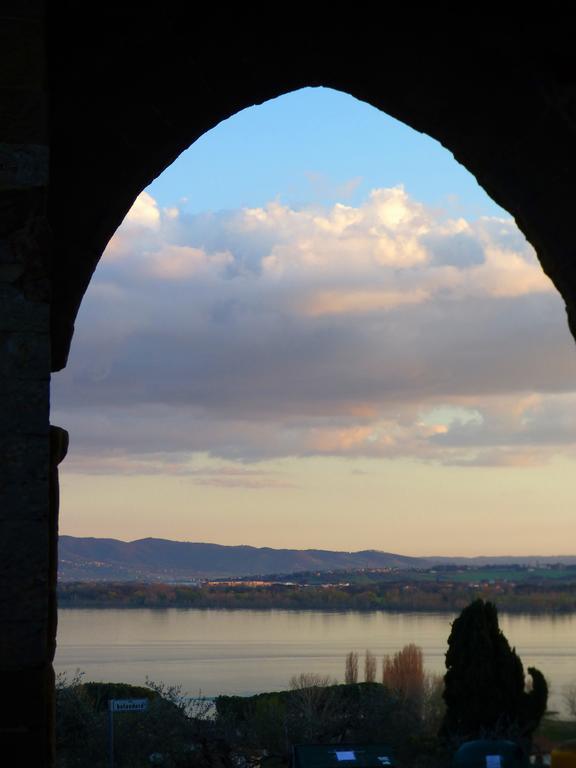 Ascanio Appartamenti Castiglione del Lago Eksteriør bilde
